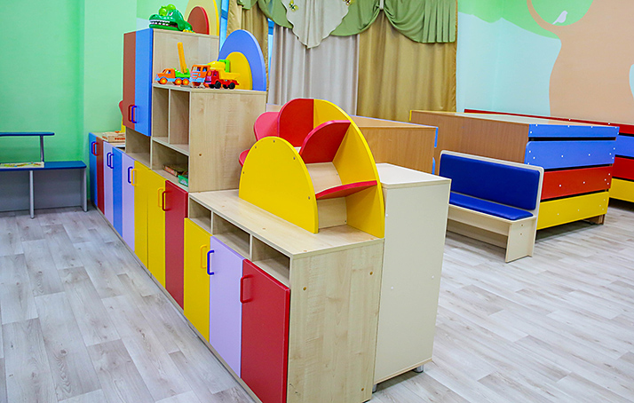 Игровые стеллажи для детских садов продаем с доставкой